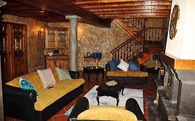 Rib'S House
